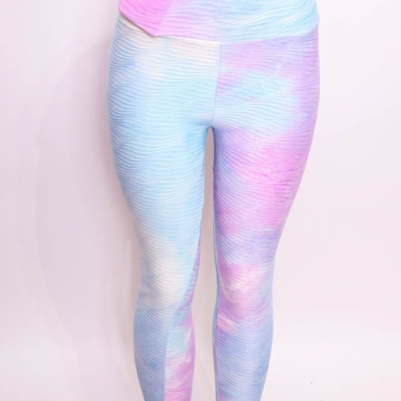 Tie Dye Scrunch Butt Leggings w/ Pocket - Picture 2 of 6